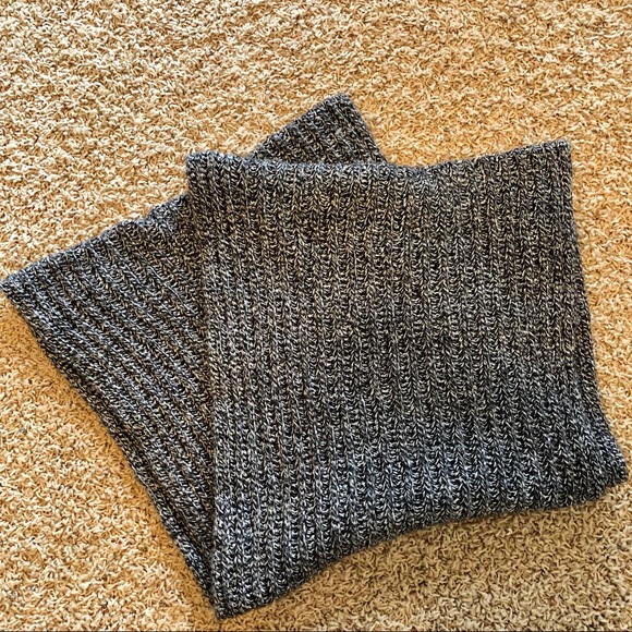 Madewell Softest Ribbed Circle Scarf - Picture 2 of 6